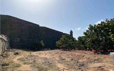 Cemetery outside the walls of San Felipe del Morro Fort